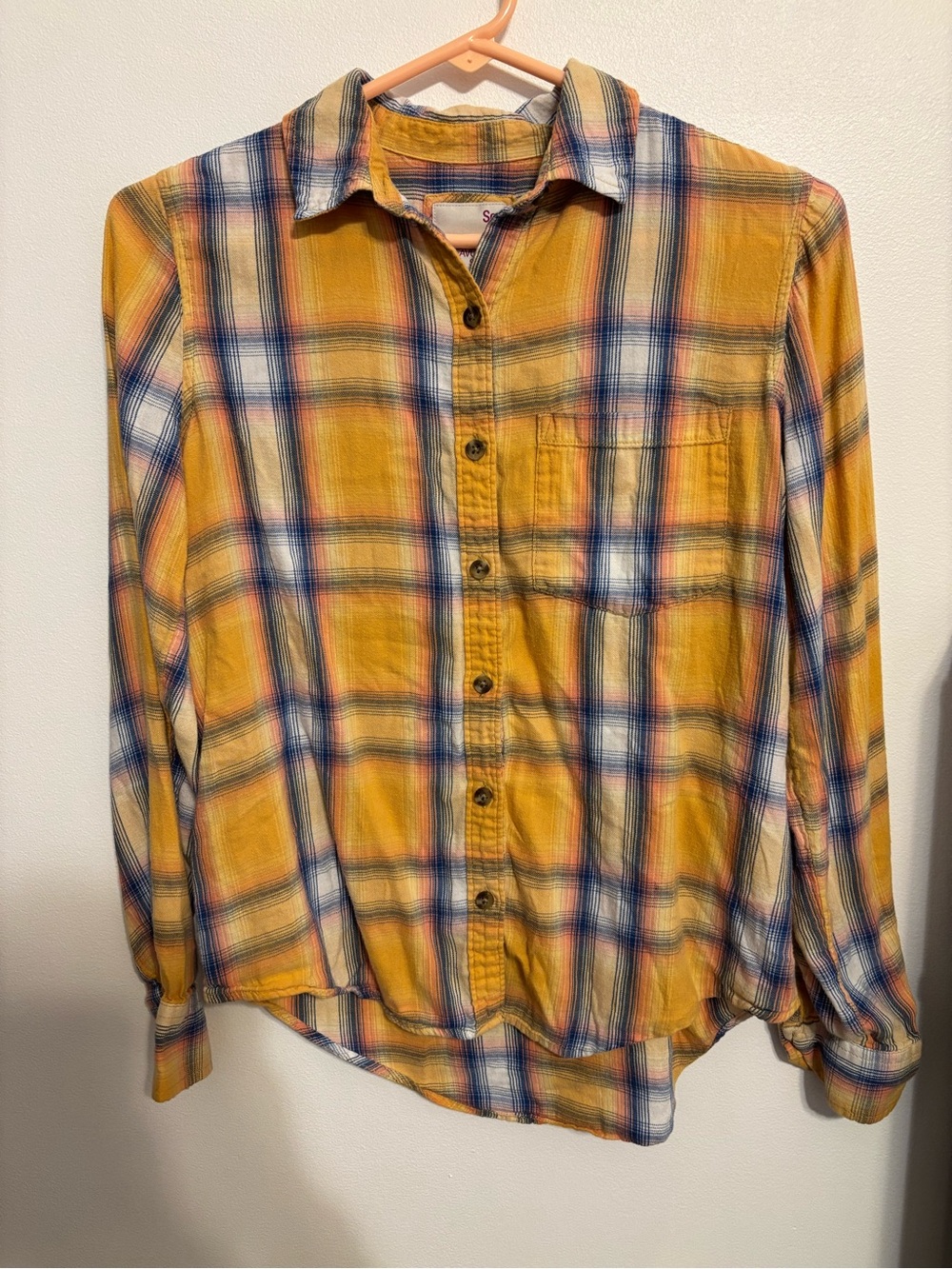 SO favorite shirt: plaid button down